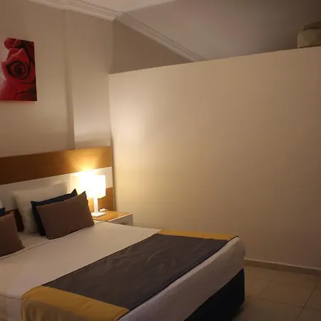 Rose Otel 3*
