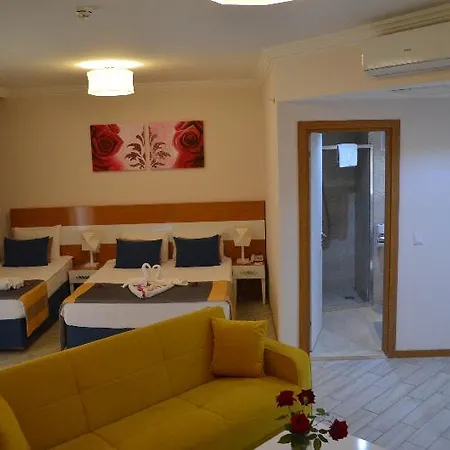 Rose Hotell Side